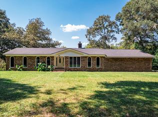 159A Sandy Beach Rd, Leesburg, GA 31763