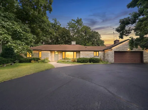 41725 N Us Highway 45, Antioch, IL 60002