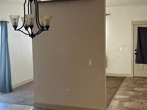 3rd image of 4020-4026 W Lamont Way #4020