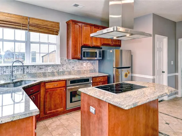 5533 Samuelson Ct, Virginia Beach, VA 23464