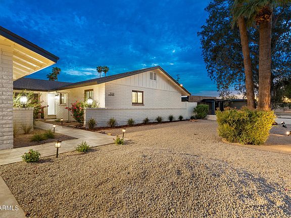 2nd image of 709 E ROYAL PALM Road