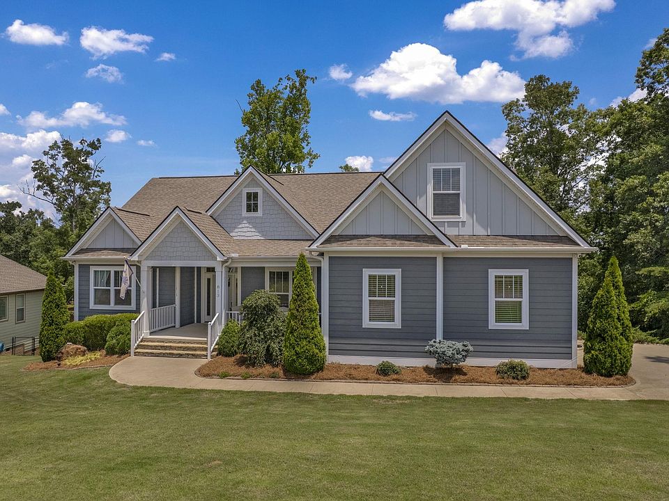 1st image of 813 Olivine Ct