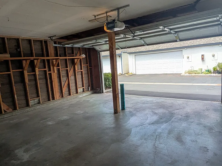 2 car garage with auto opener
