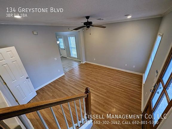 4th image of 134 Greystone Blvd