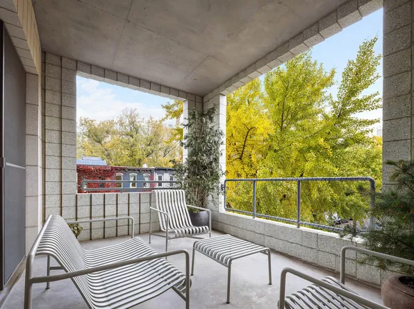 450 Warren Street image 14 of 19