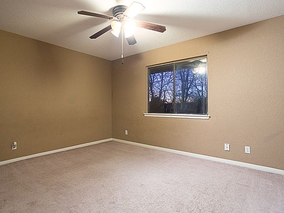 5th image of 5651 Fountainwood Dr