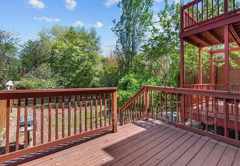 4133 Laclede Ave #1 — Photo 26
