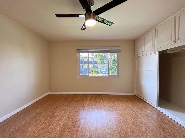 3910 Coco Ave — Photo 62