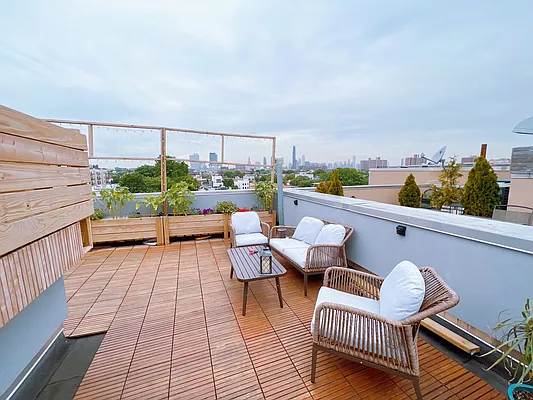 Rented by Keller Williams NYC | media 27