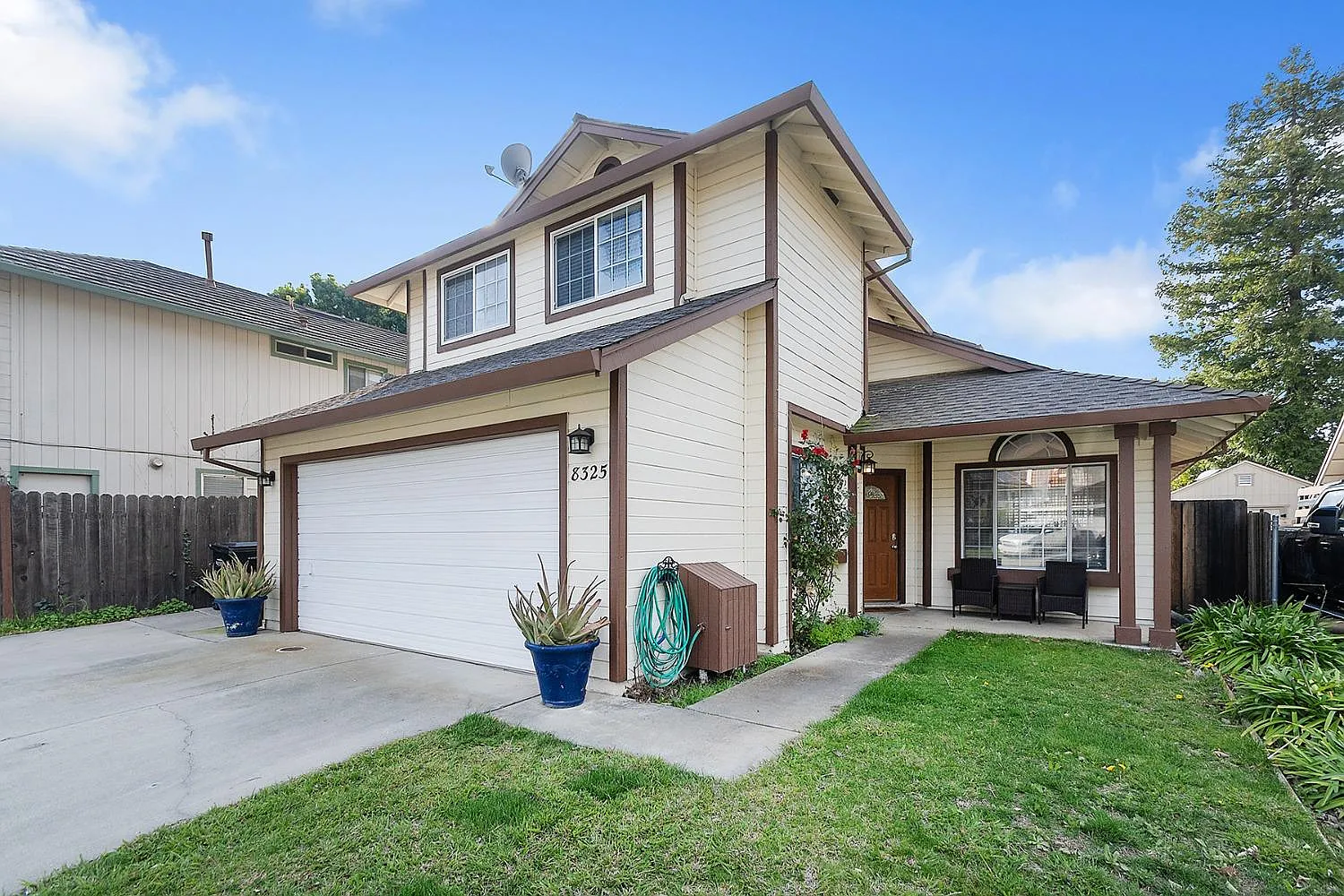 8325 Discovery Bay Ct photo 1