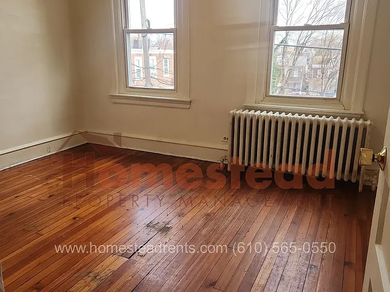 310 Moore St — Photo 21