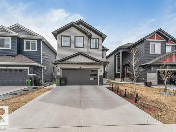 2107 14th Ave NW, Edmonton, AB T6T 2R6