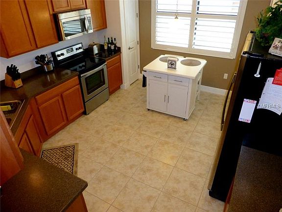 2nd image of 752 Grand Canal Dr