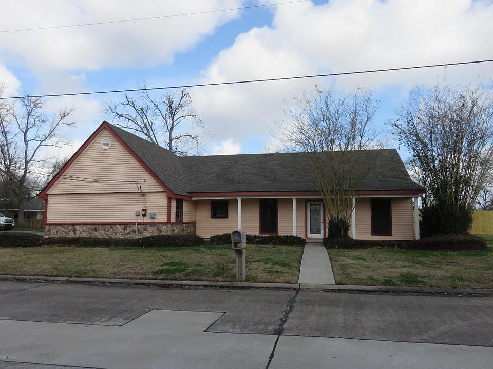 1st image of 306 W Tampico St