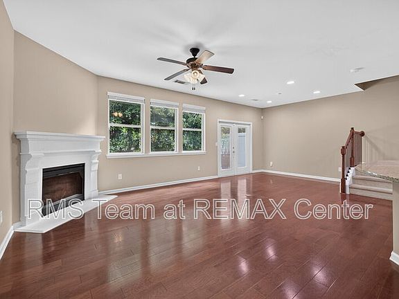 5th image of 1572 Lenox Overlook Rd