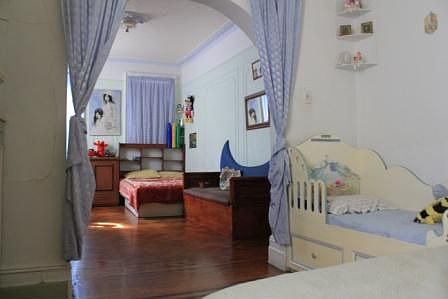 5th image of 240 Saint Nicholas Ave