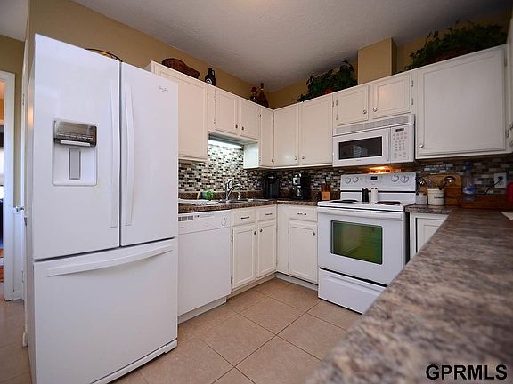 4th image of 7625 Charles St