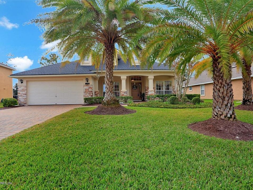 1st image of 2413 E Caparina Dr