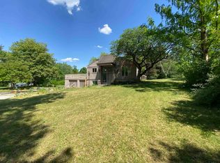 2210 Lambert Ln, Fort Wayne, IN 46845