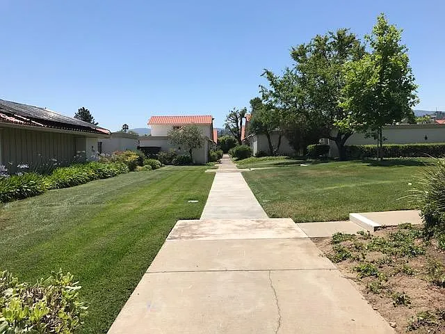 8058 Park Villa Cir photo 1