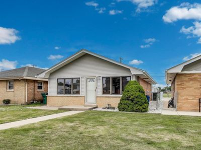 6105 W 83rd St, Burbank, IL, 60459