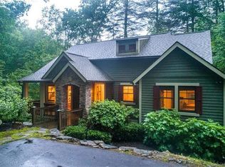 90 Woodbridge Dr, Tuckasegee, NC 28783