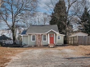 902 E 2nd Ave, Easley, SC 29640