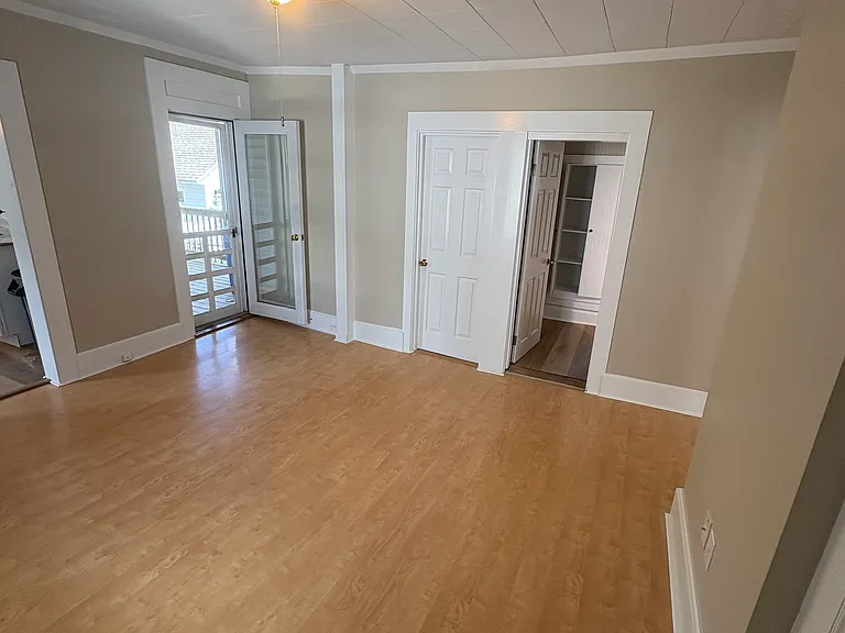 115 Front St — Photo 9