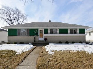 6465 W Boehlke Ave, Milwaukee, WI 53223