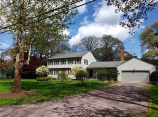 6 Tallwood Dr, Barrington, RI 02806