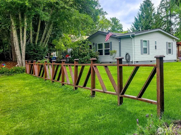 9704 Whitecap Drive NW, Olympia, WA 98502