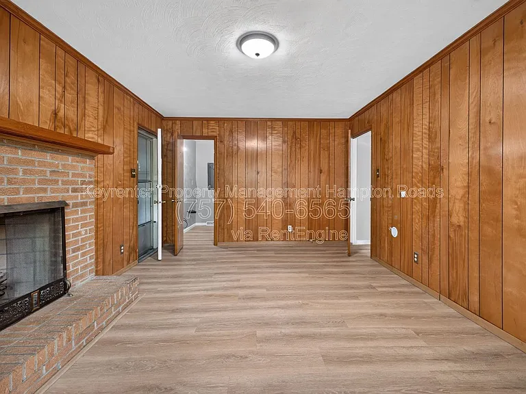4503 Leeward Dr — Photo 7