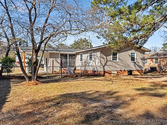 2nd image of 1805 Inverness Dr