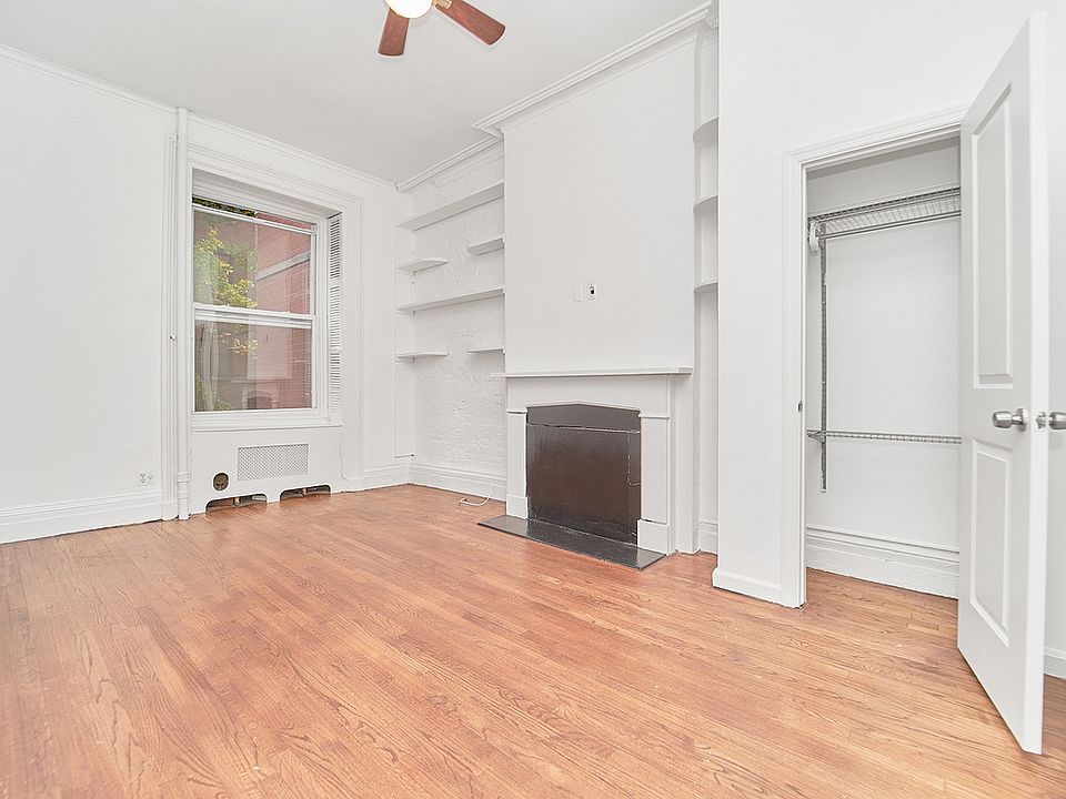 1st image of 125 E 30th St #3V