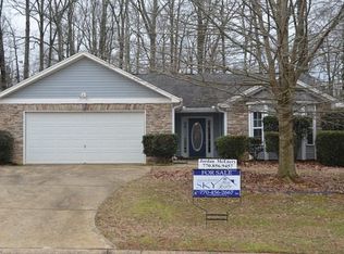 262 Sunlight Cv, Temple, GA 30179