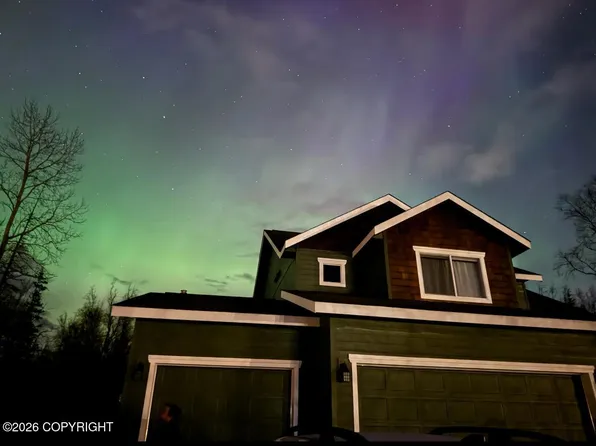 6055 N Blinker Cir, Palmer, AK 99645