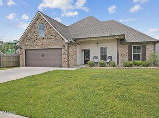 122 Chloe St, Broussard, LA 70518