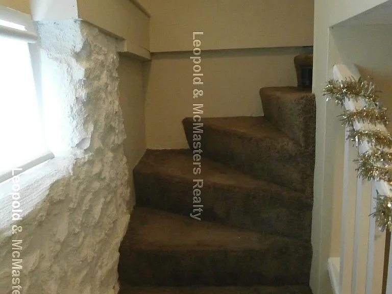 19 Braemore Rd — Photo 4