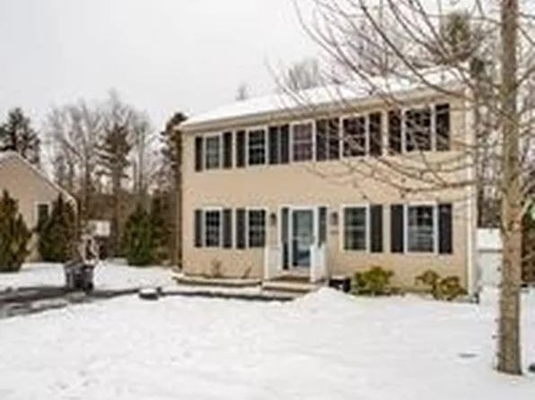 385 Leo Dr, Gardner, MA 01440