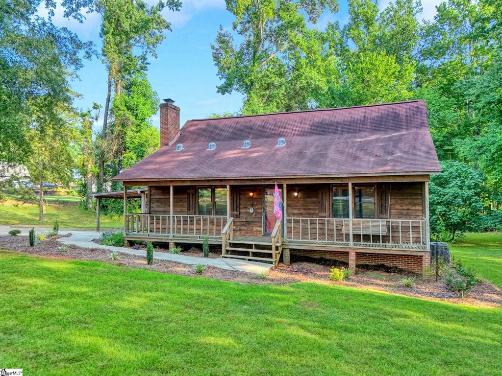 346 Shenandoah Dr, Laurens, SC - View 2