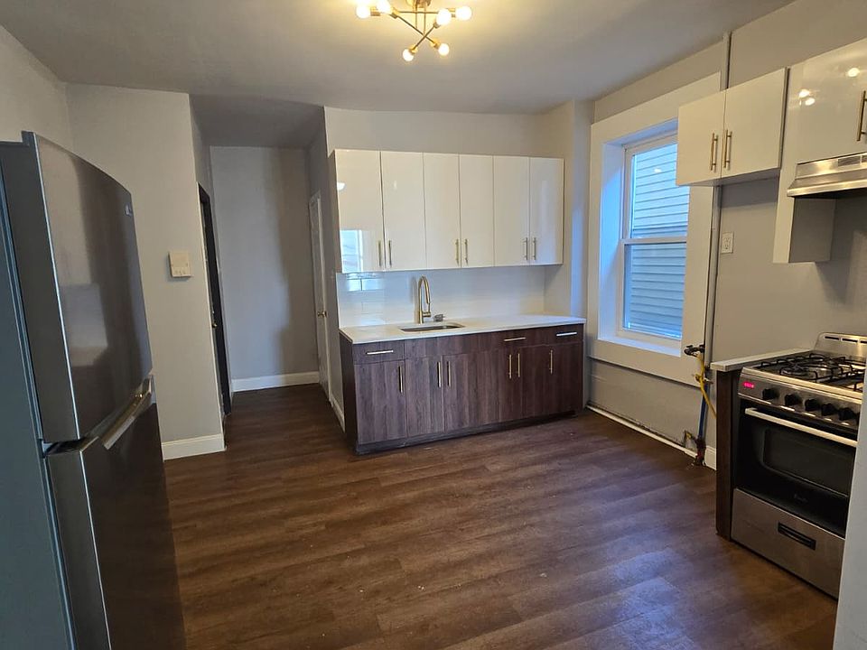1st image of 934 Pavonia Ave #5A