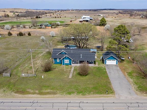 2nd image of 380022 E Old Highway 62