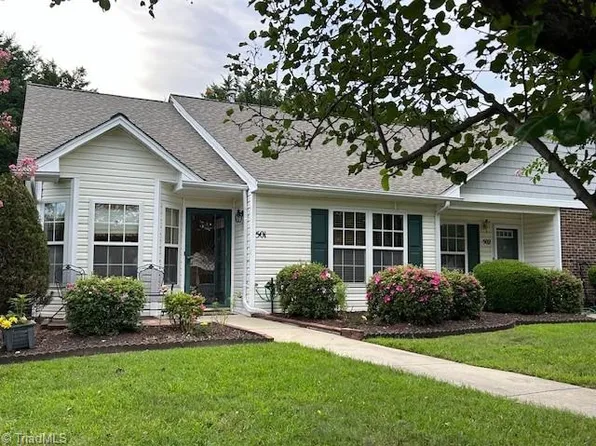 501 Bowen Lake Dr, Kernersville, NC 27284