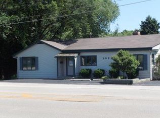 25W485 Geneva Rd, Wheaton, IL 60187