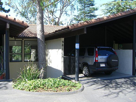 3rd image of 981 Miramonte Dr APT 2