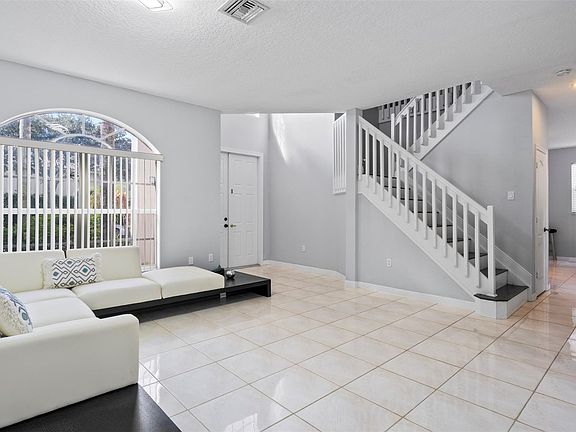 3rd image of 11643 NW 11th Place