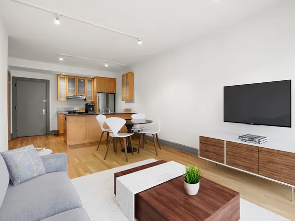 200 Atlantic Avenue image 1 of 10