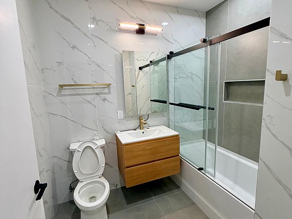 5th image of 3045 John F Kennedy Blvd #1A