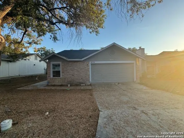 8770 Ridge Mile, San Antonio, TX 78239
