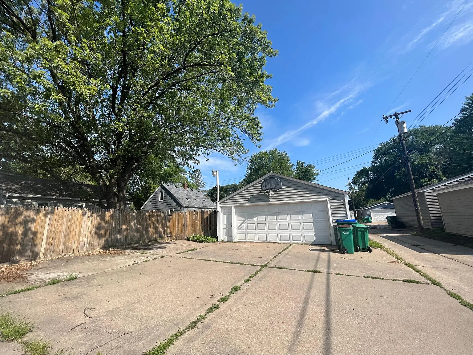3245 Idaho Ave S — Photo 3